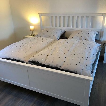 Ferienwohnung "Am Ochsentor" Andernach Esterno foto