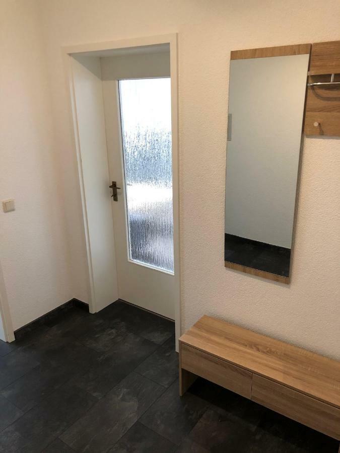 Ferienwohnung "Am Ochsentor" Andernach Esterno foto
