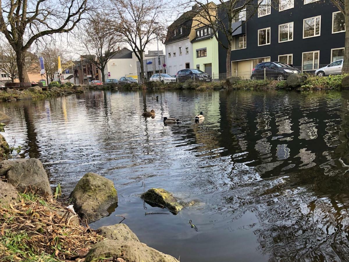 Ferienwohnung "Am Ochsentor" Andernach Esterno foto