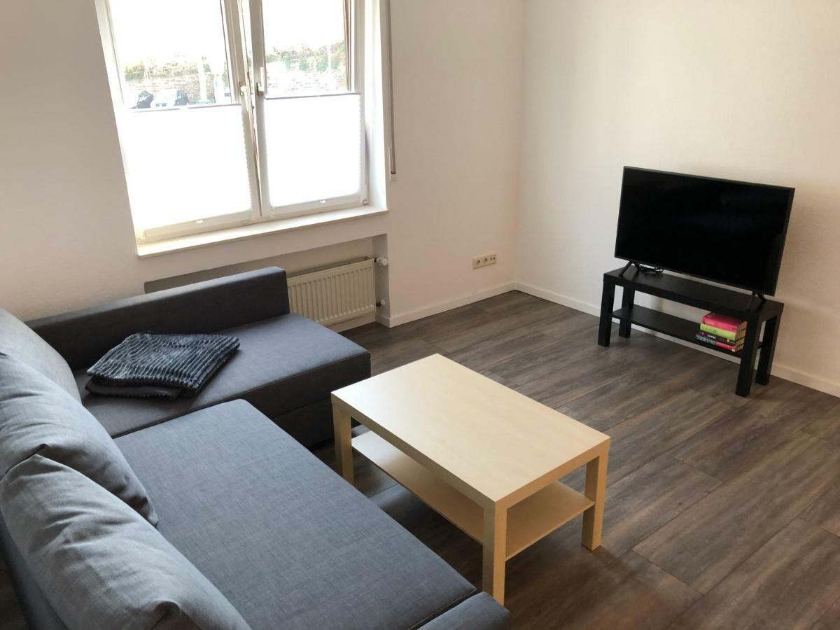 Ferienwohnung "Am Ochsentor" Andernach Esterno foto